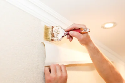 Pose de papier peint à Brossainc — revêtements muraux et toiles de verre